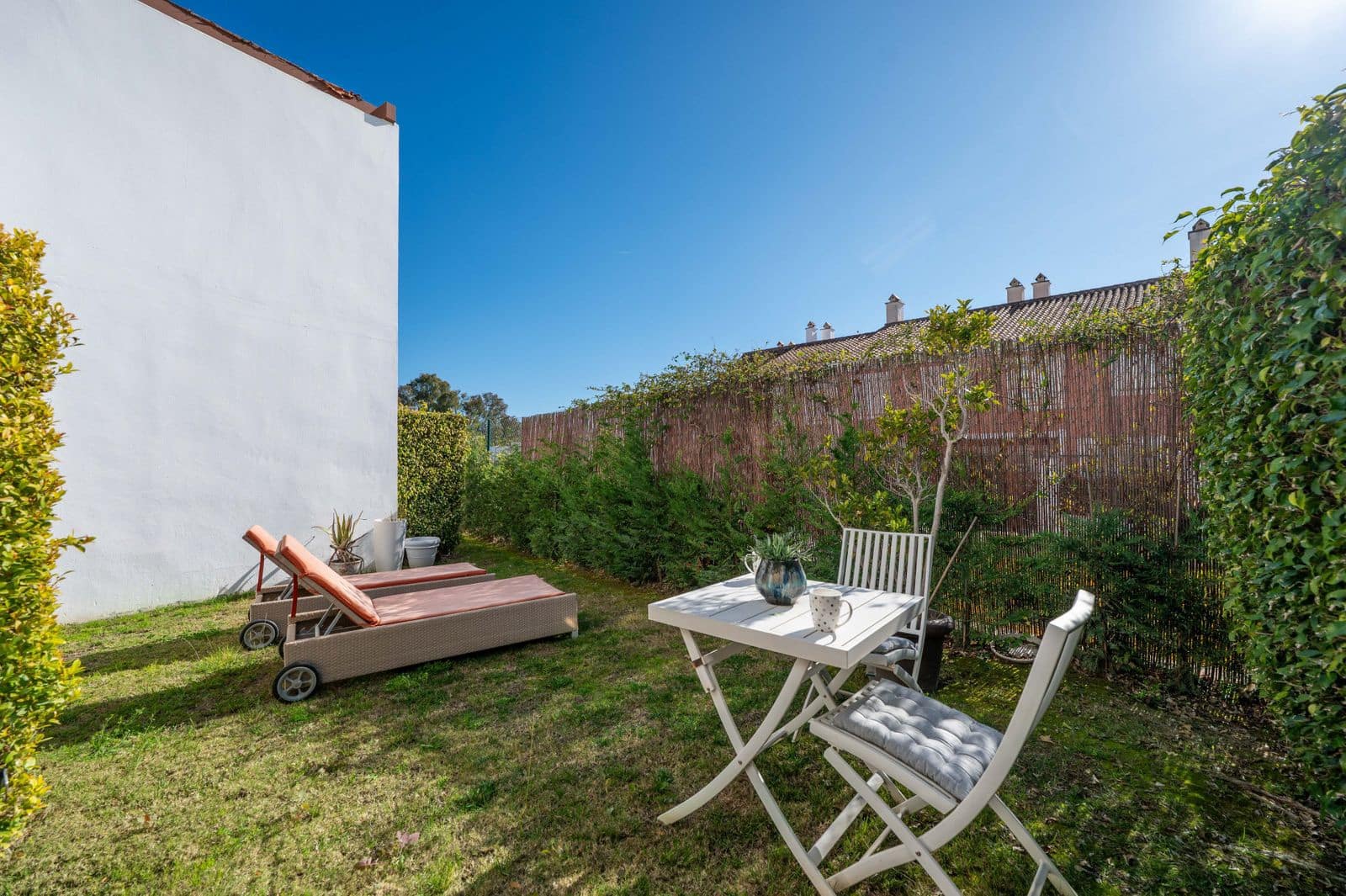 Apartamento de 2 habitaciones en El Paraiso en venta - 399.000 € (Ref: 9530657)