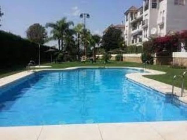 1 sypialnia Apartament na sprzedaż w Nueva Andalucia, Marbella - 280 000 € (Ref: 9530666)