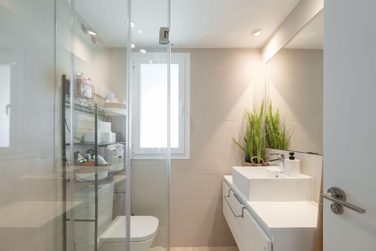 3 bedroom Apartment for sale in Benahavis - € 665,000 (Ref: 9530670)