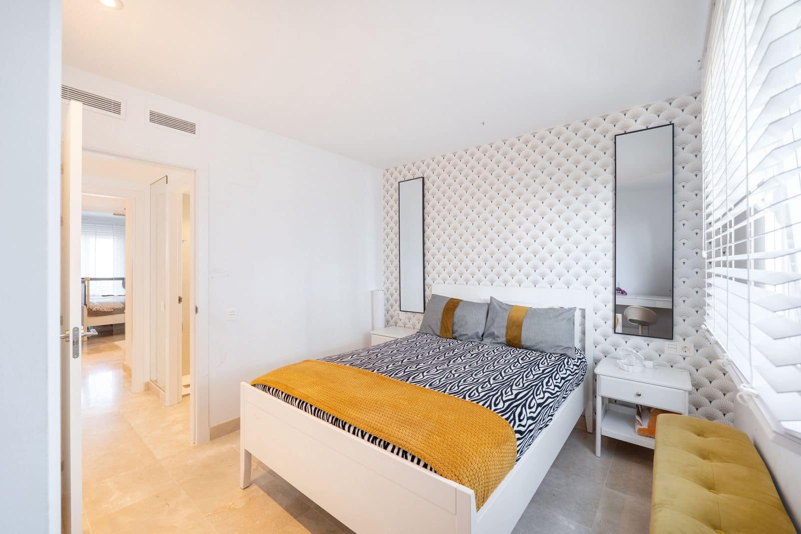 3 bedroom Apartment for sale in Benahavis - € 665,000 (Ref: 9530670)