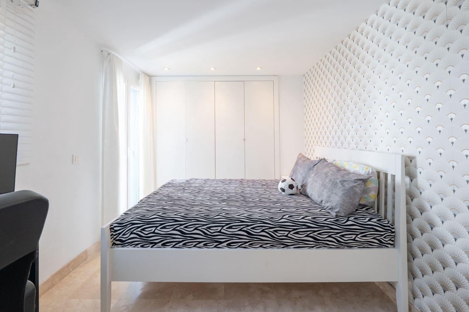 3 bedroom Apartment for sale in Benahavis - € 665,000 (Ref: 9530670)