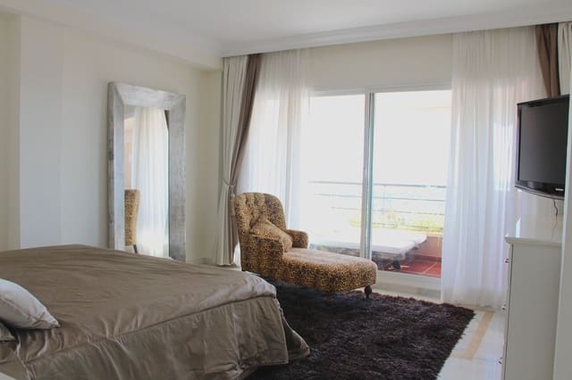 4 soverom Leilighet til salgs i Nueva Andalucia, Marbella - € 1 550 000 (Ref: 9530672)