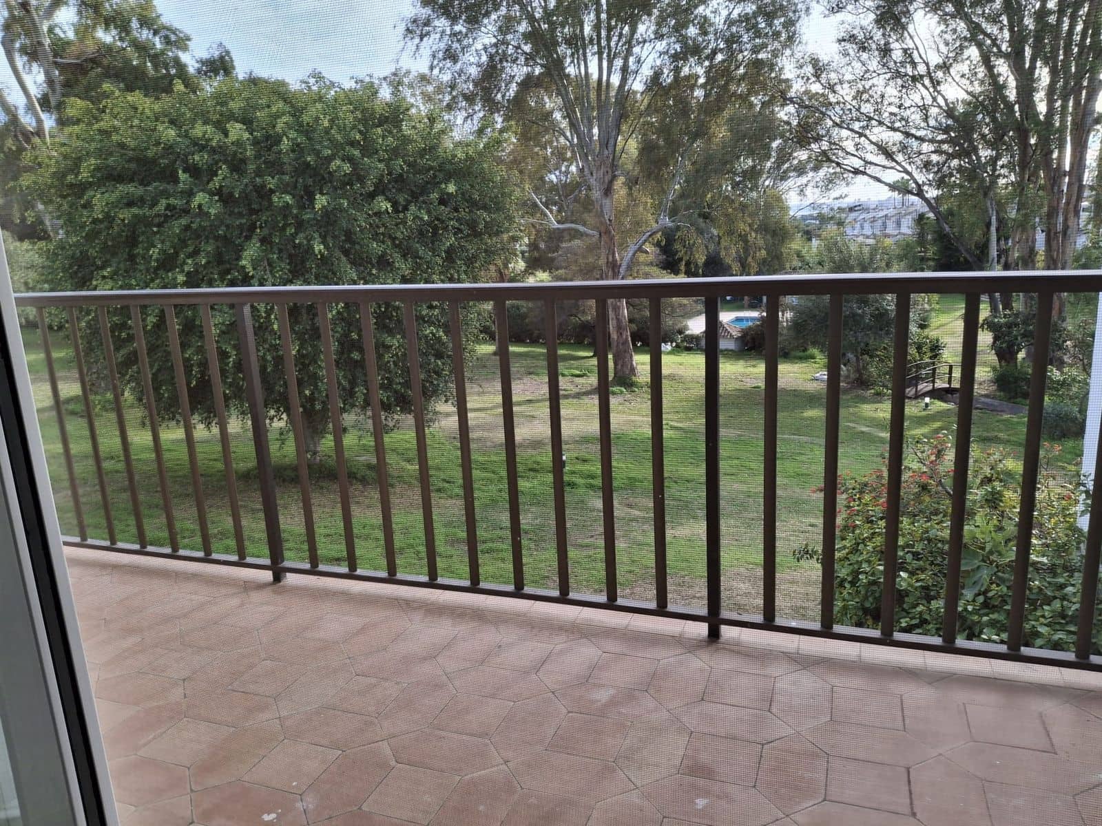 2 sypialnia Dom na sprzedaż w El Paraiso - 380 000 € (Ref: 9530675)