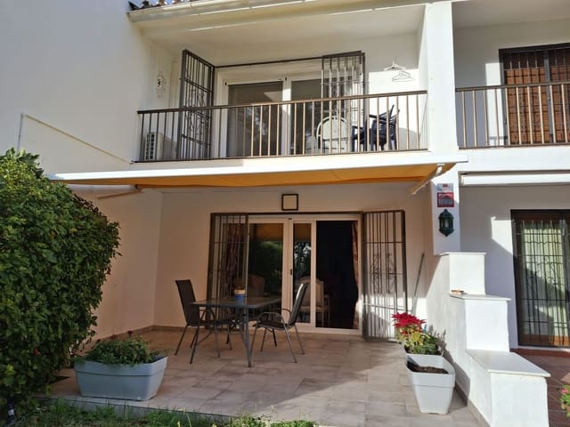 2 quarto Casa em Banda para venda em Estepona - 380 000 € (Ref: 9530675)