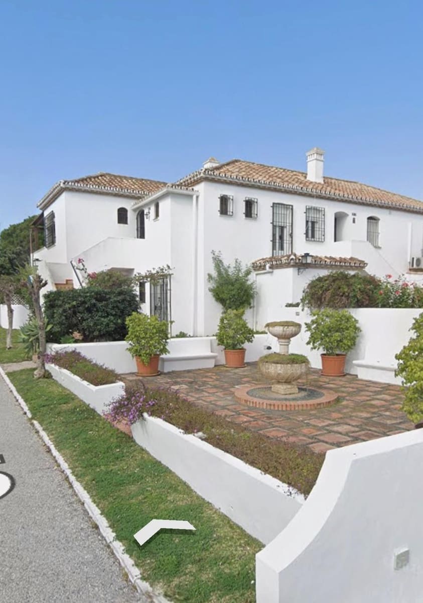 2 soverom Kjedet enebolig til salgs i Estepona - € 345 000 (Ref: 9530679)