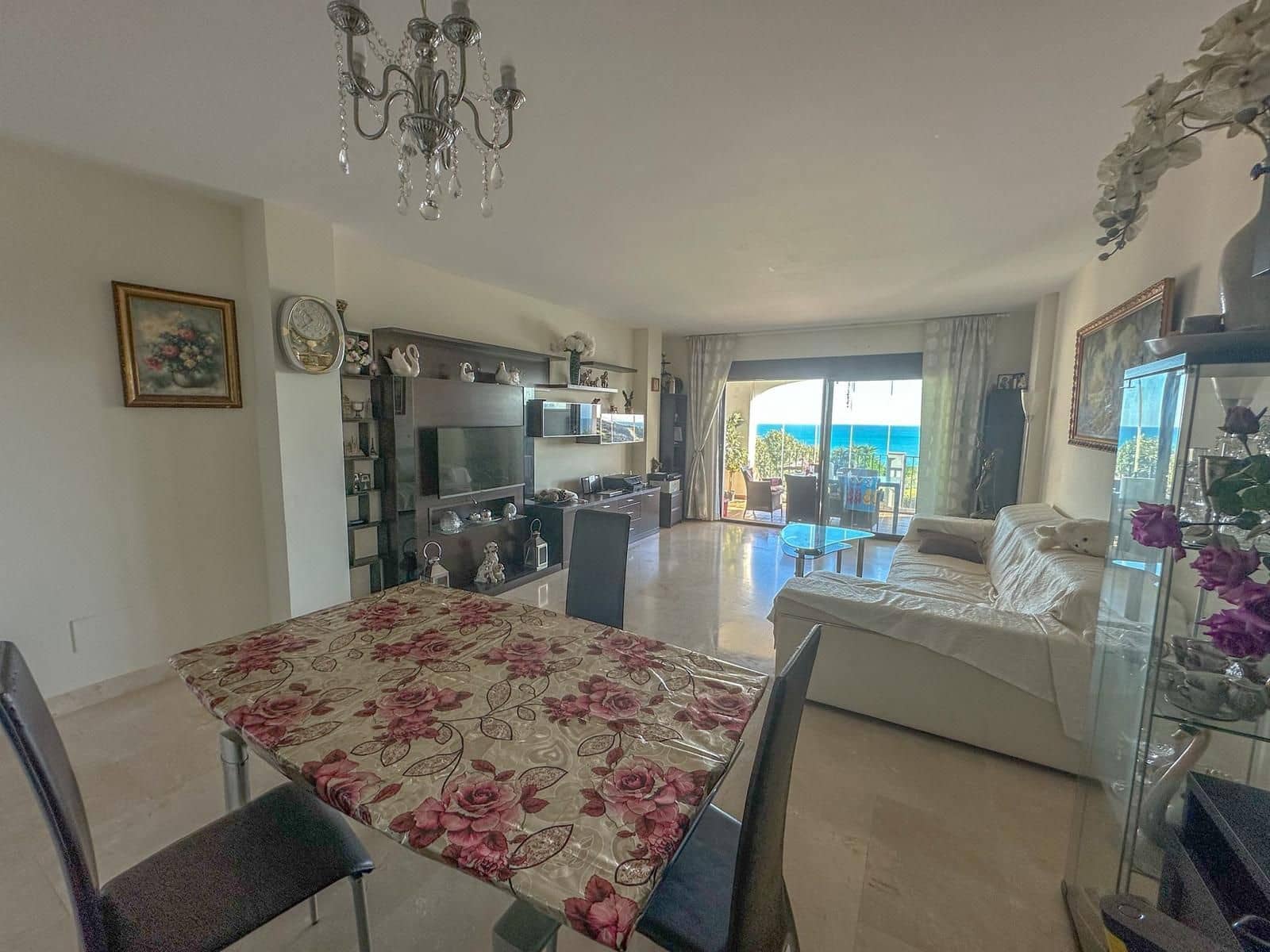 2 makuuhuone Huoneisto myytävänä paikassa La Alcaidesa - 750 000 € (Ref: 9530681)