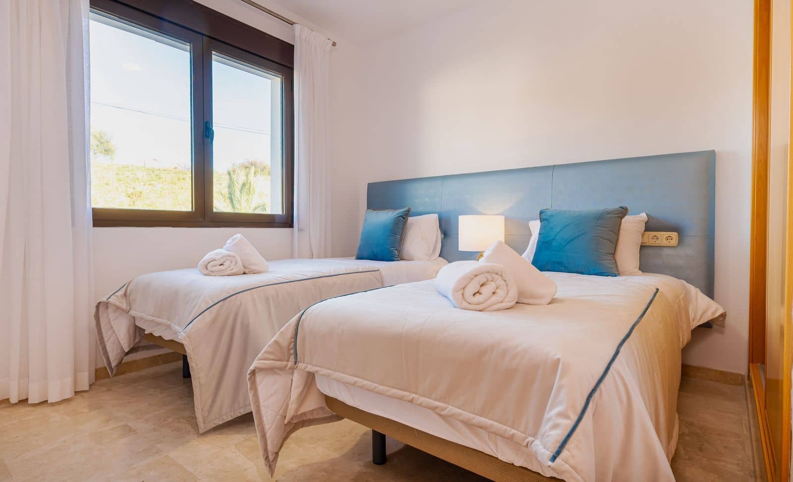 3 chambre Penthouse à vendre à Bahia de Casares - 595 000 € (Ref: 9530685)