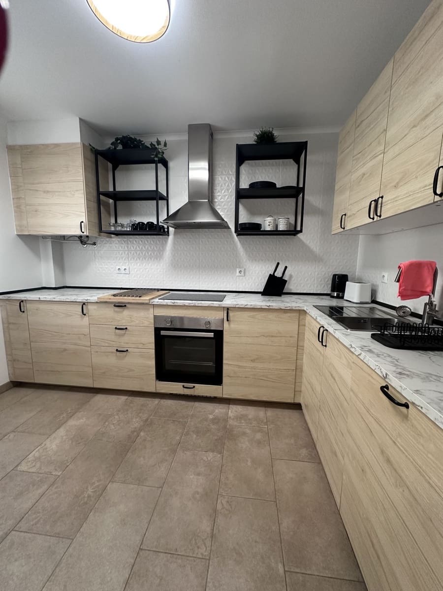 2 soverom Leilighet til salgs i Nueva Andalucia - € 590 000 (Ref: 9530686)