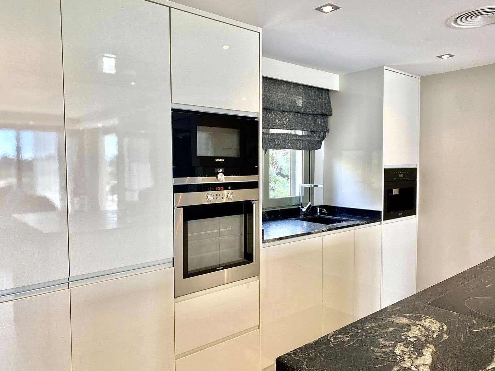 4 makuuhuone Huoneisto myytävänä paikassa Los Flamingos - 1 795 000 € (Ref: 9530690)