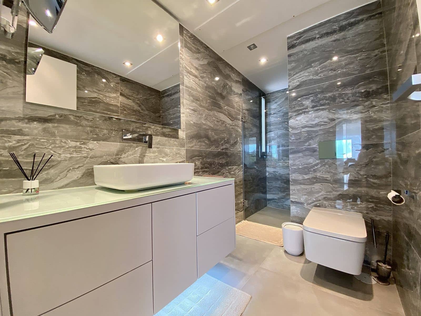 4 makuuhuone Huoneisto myytävänä paikassa Los Flamingos - 1 795 000 € (Ref: 9530690)