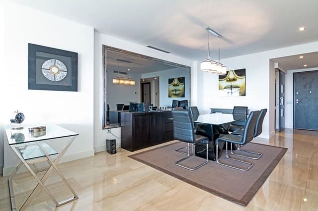 3 makuuhuone Huoneisto myytävänä paikassa La Heredia, Benahavís - 540 000 € (Ref: 9530702)