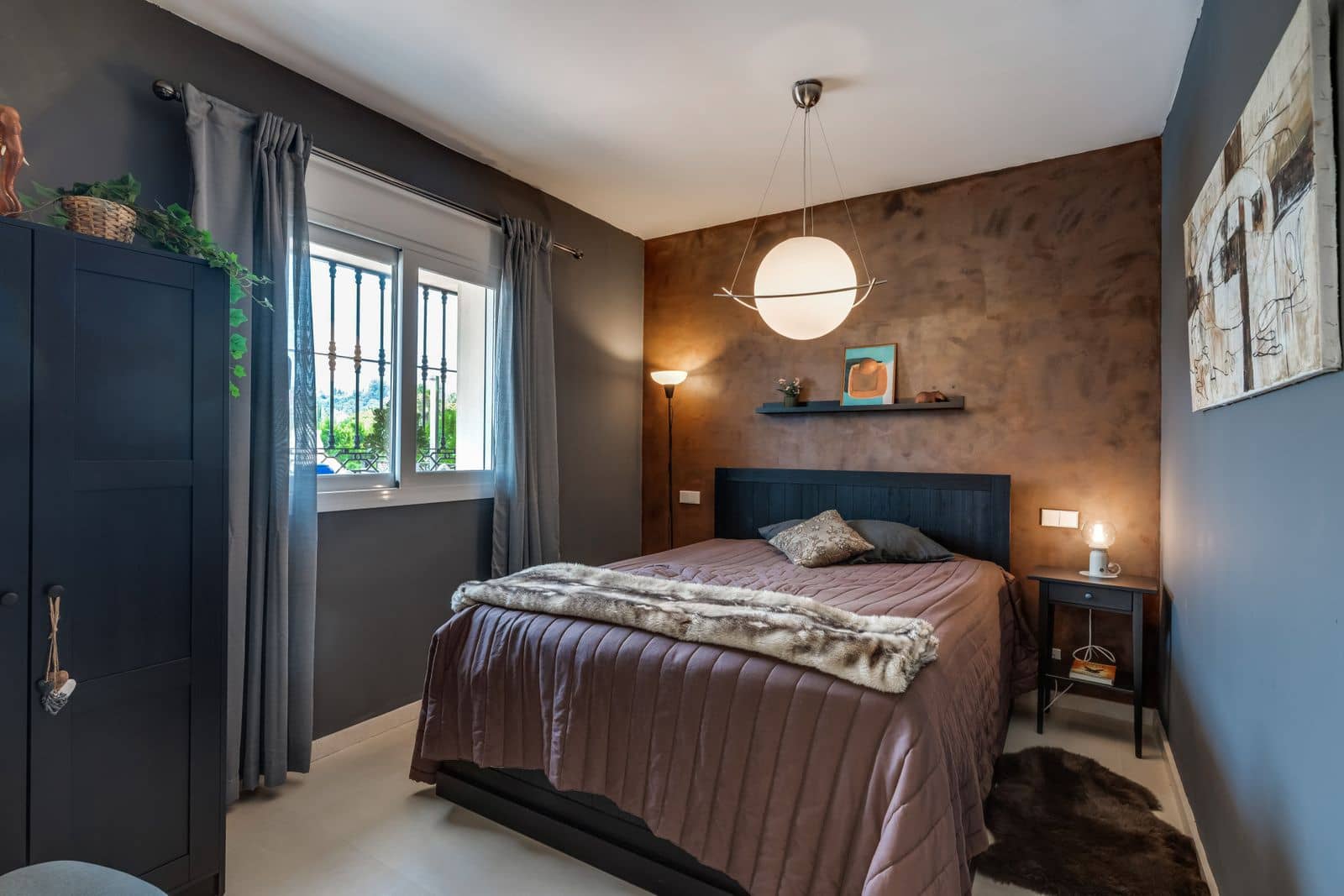 4 bedroom Villa for sale in Nueva Andalucia - € 3,695,000 (Ref: 9543173)