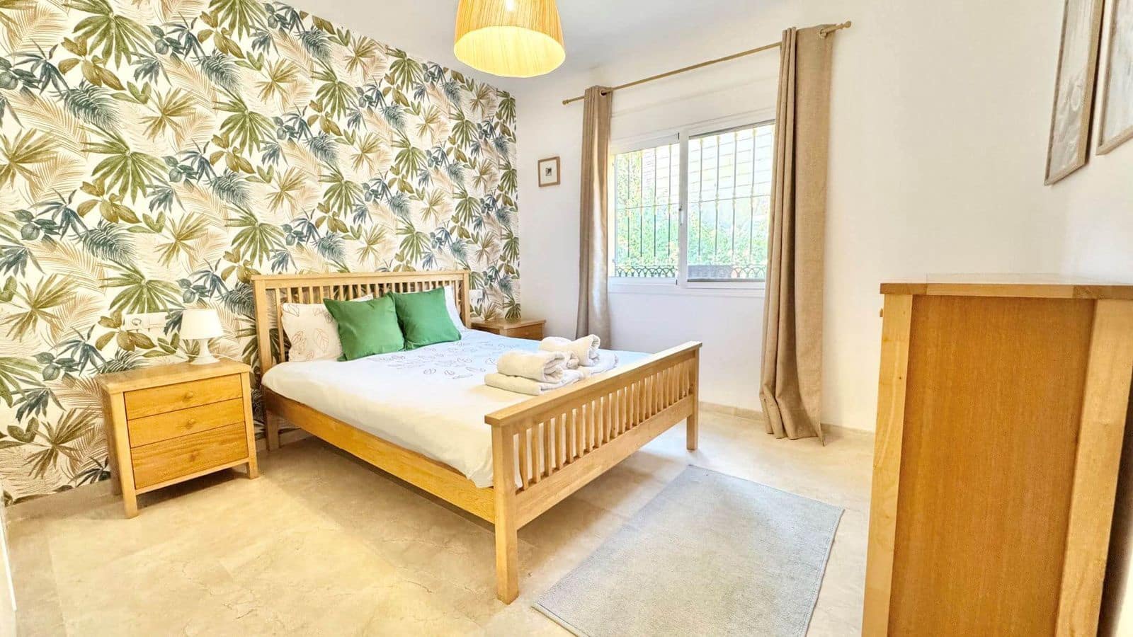 Chalet de 3 habitaciones en Riviera del Sol en venta - 730.000 € (Ref: 9543175)