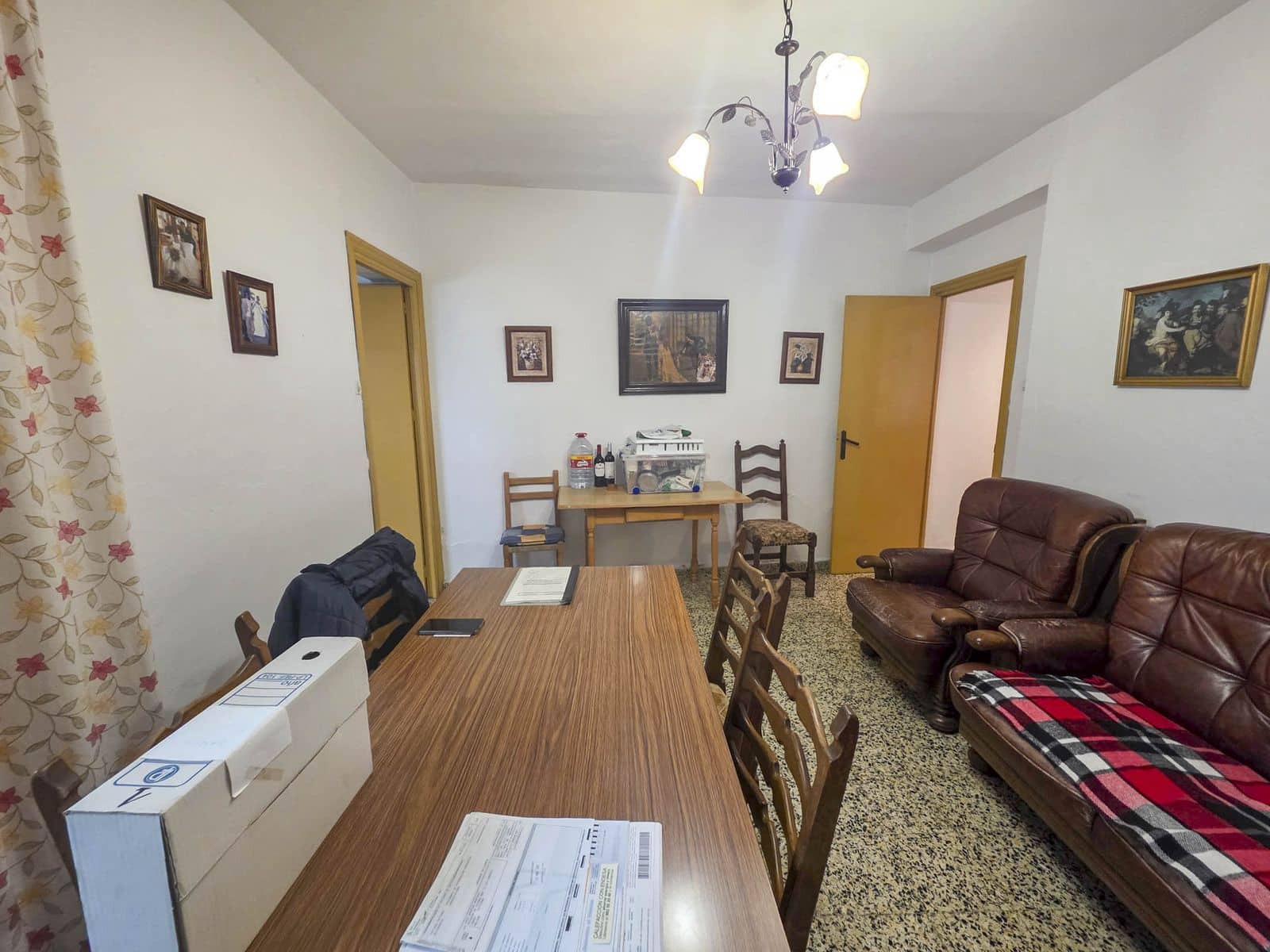 5 quarto Casa em Banda para venda em Estepona - 700 000 € (Ref: 9543185)