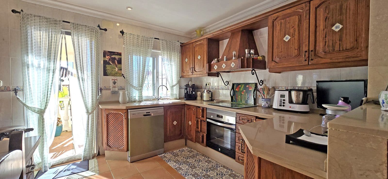 6 soveværelse Villa til salg i Benalmadena Costa - € 1.288.000 (Ref: 9543191)