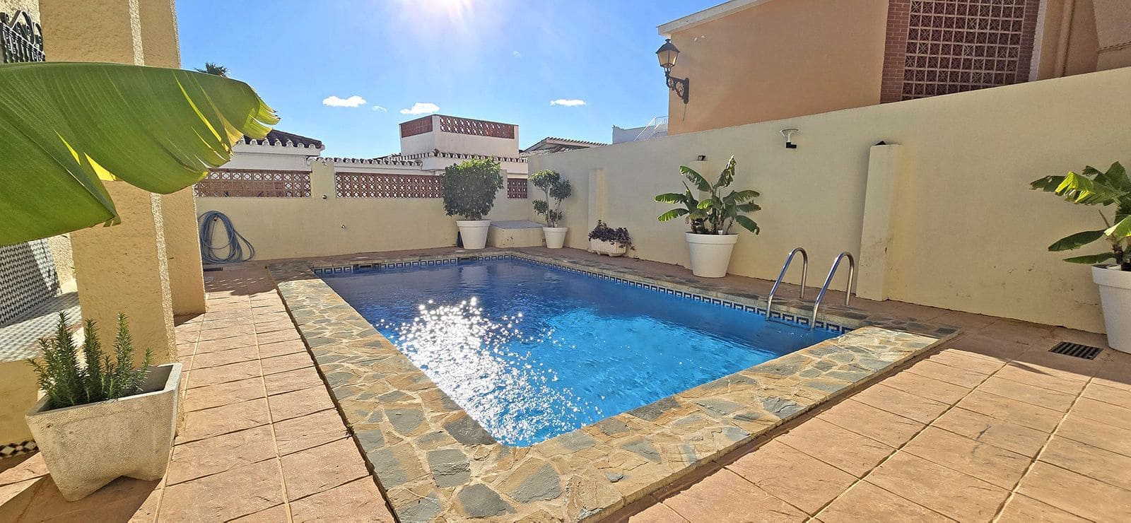 6 soveværelse Villa til salg i Benalmadena Costa - € 1.288.000 (Ref: 9543191)