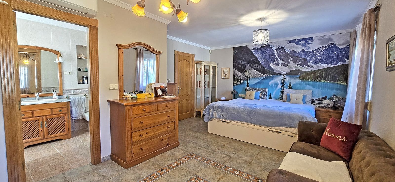 6 soveværelse Villa til salg i Benalmadena Costa - € 1.288.000 (Ref: 9543191)