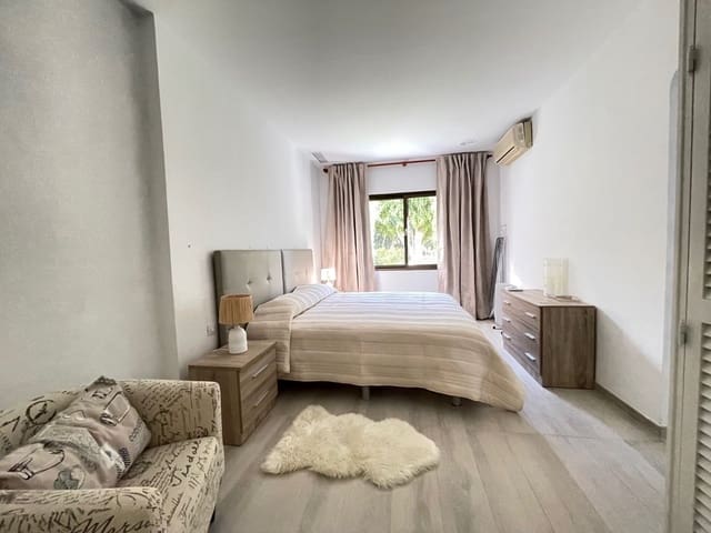 1 Zimmer Apartment zu verkaufen in Las Brisas, Marbella - 335.000 € (Ref: 9543200)