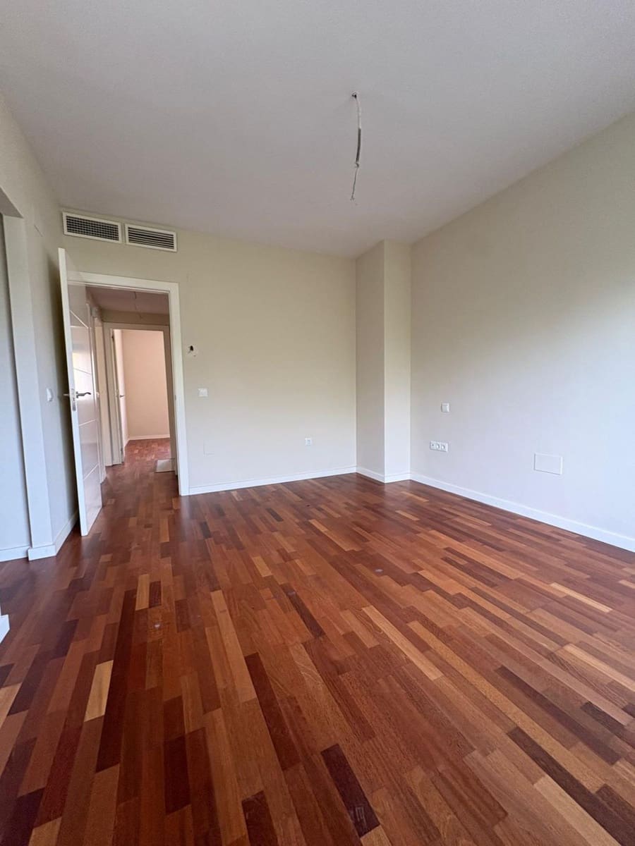 Pareado de 4 habitaciones en Calahonda en venta - 502.550 € (Ref: 9543209)