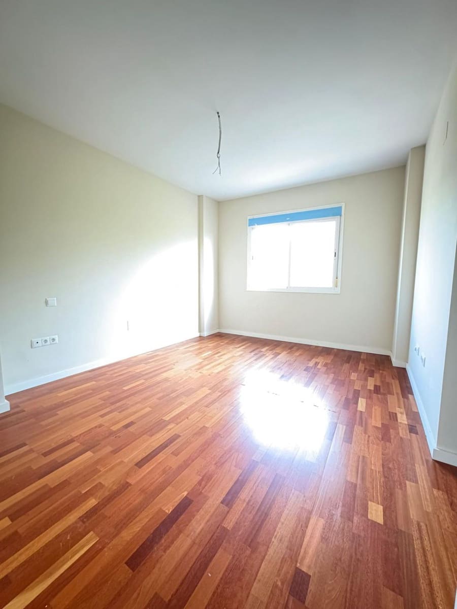 Pareado de 4 habitaciones en Calahonda en venta - 502.550 € (Ref: 9543209)