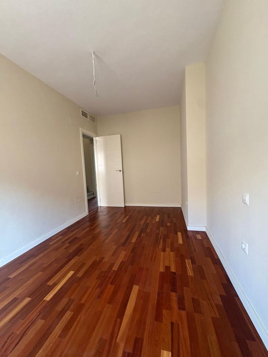 Pareado de 4 habitaciones en Calahonda en venta - 502.550 € (Ref: 9543209)