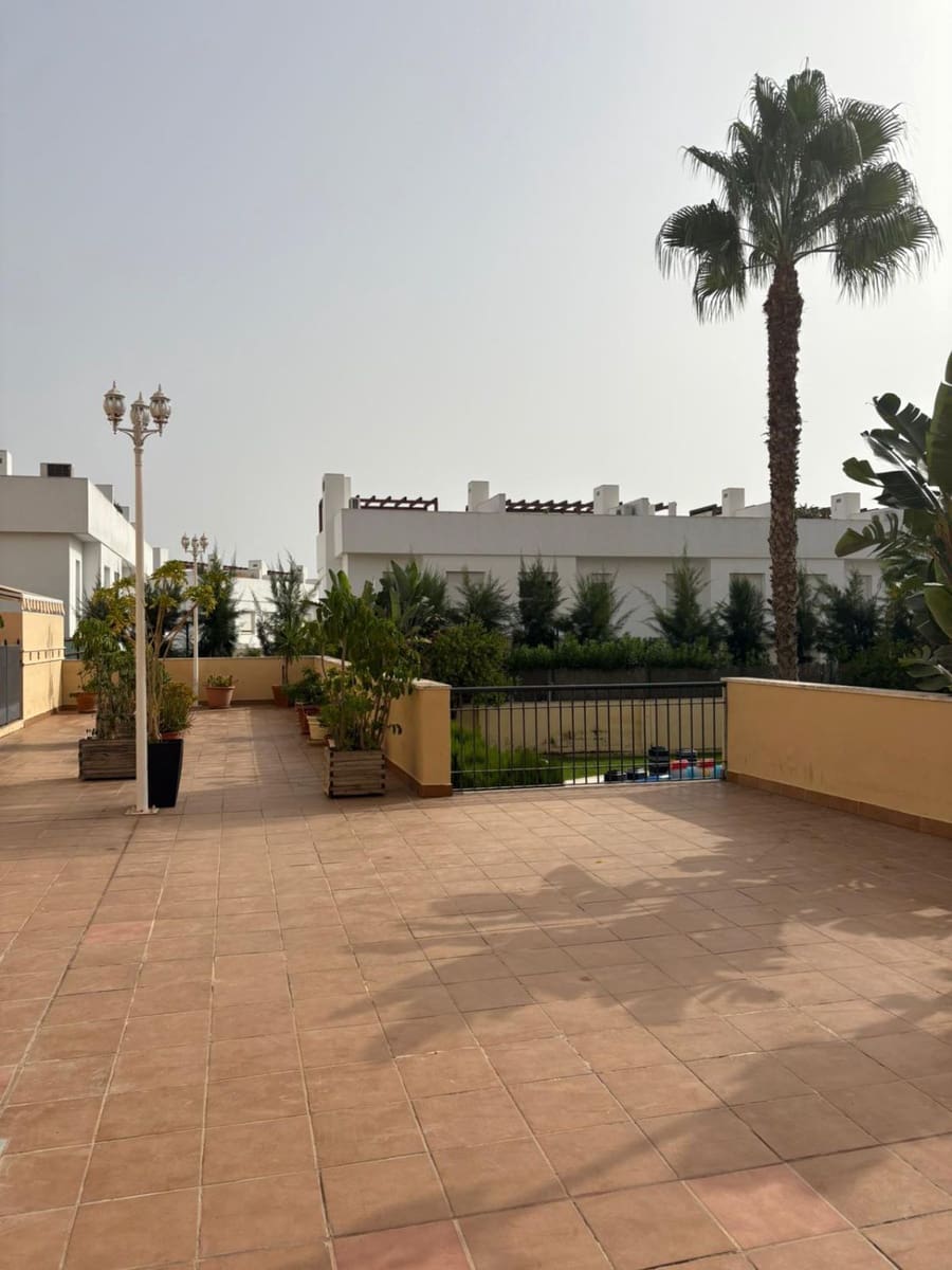 Pareado de 4 habitaciones en Calahonda en venta - 502.550 € (Ref: 9543209)