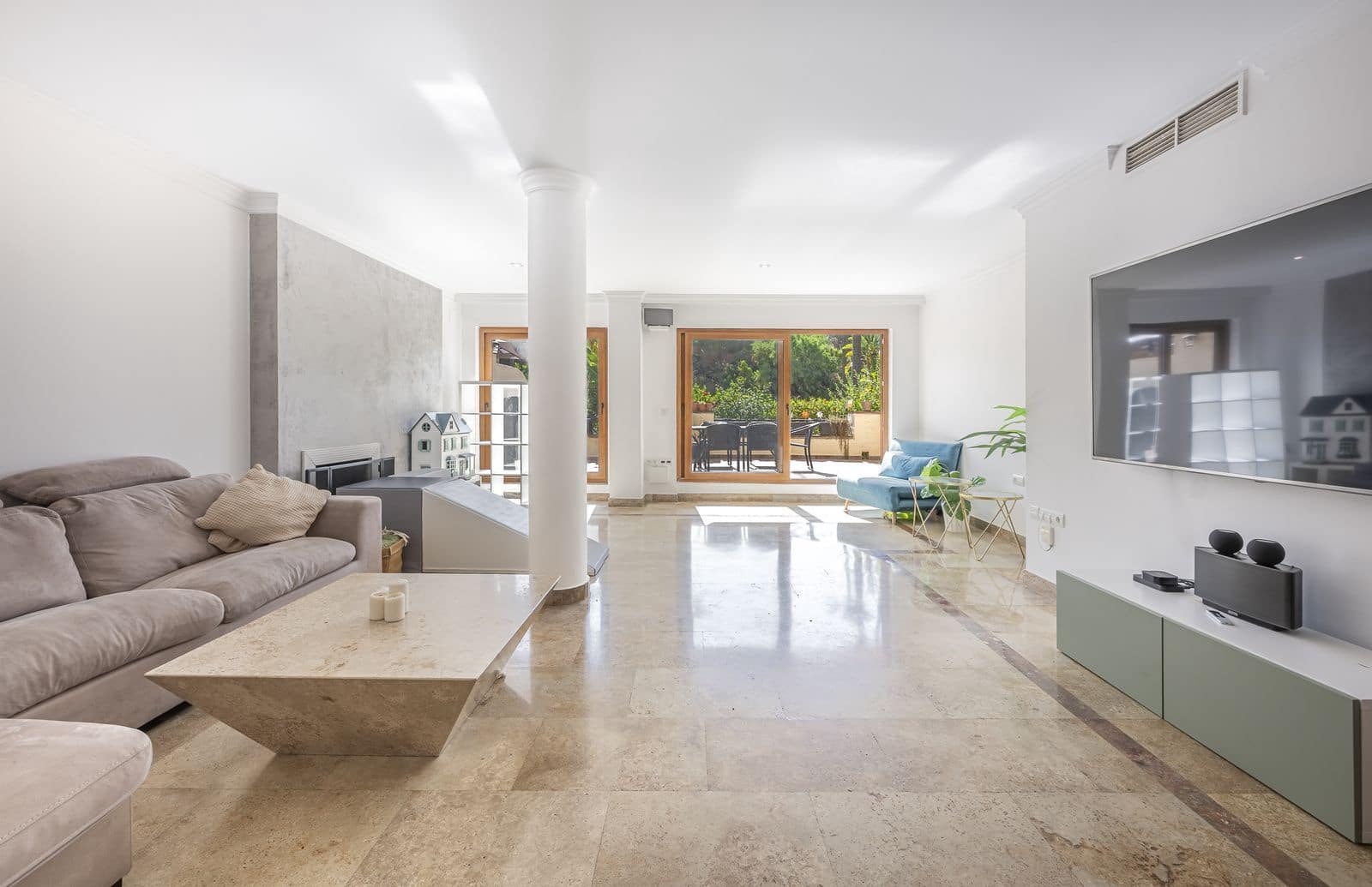 3 soverom Leilighet til salgs i Golden Mile - € 900 000 (Ref: 9543228)