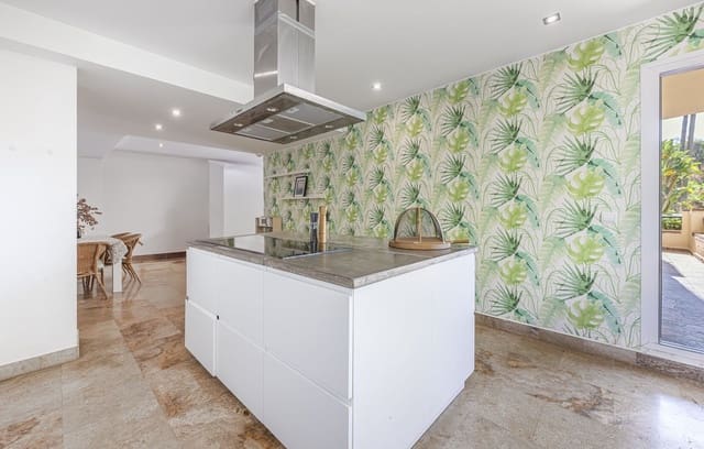 3 soverom Leilighet til salgs i Golden Mile, Marbella - € 900 000 (Ref: 9543228)