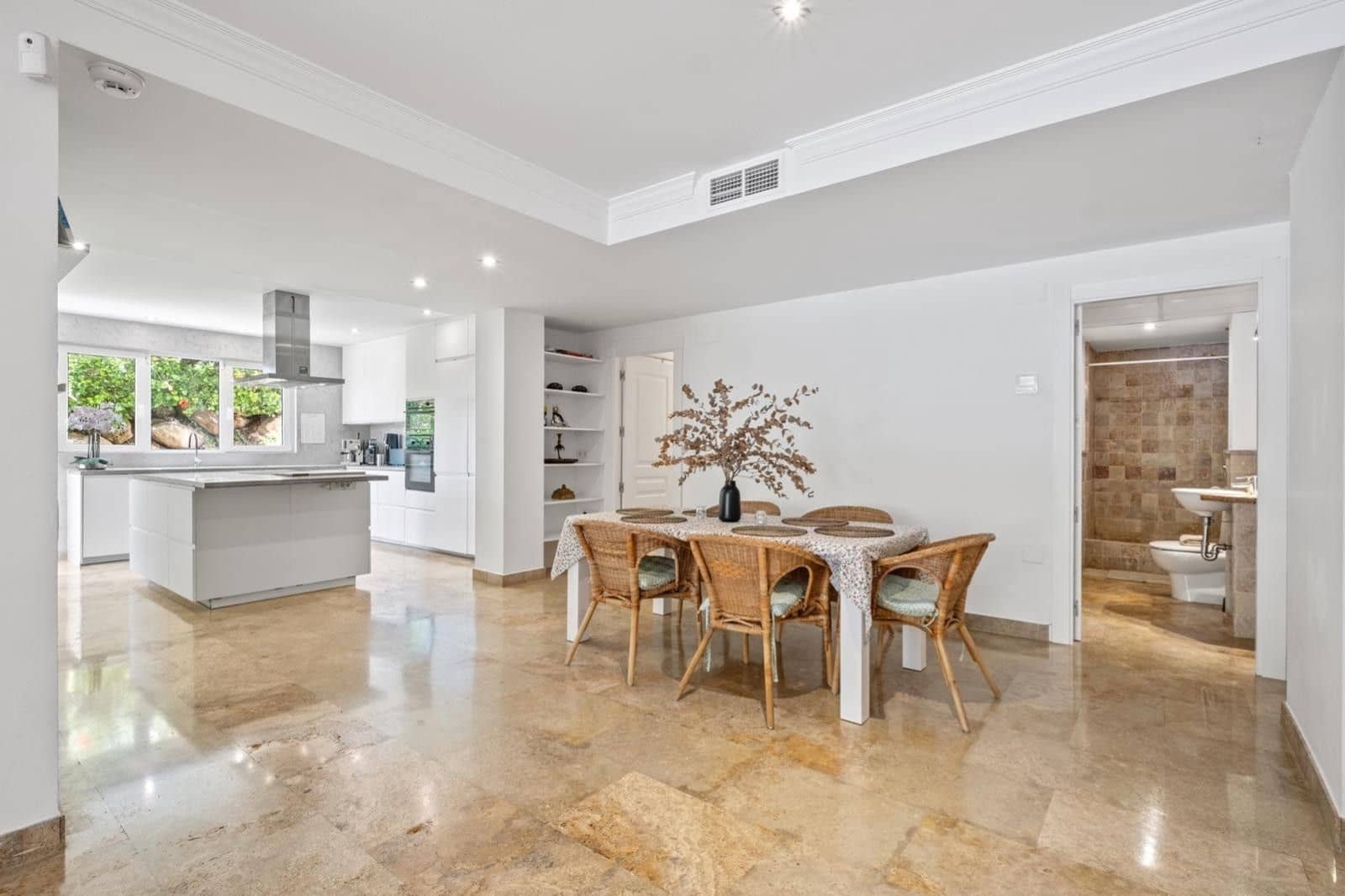 Apartamento de 3 habitaciones en Golden Mile en venta - 900.000 € (Ref: 9543241)