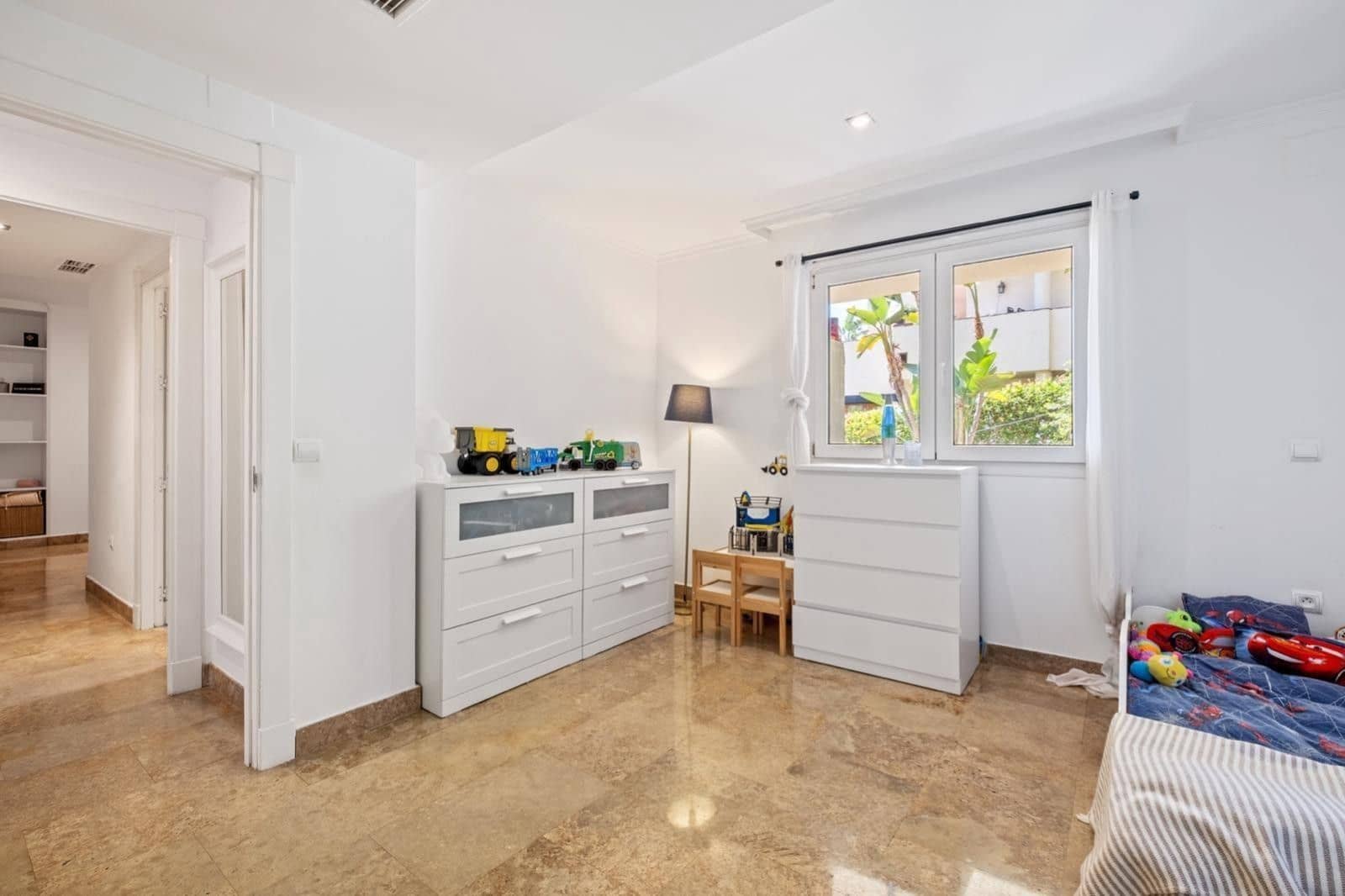 Apartamento de 3 habitaciones en Golden Mile en venta - 900.000 € (Ref: 9543241)