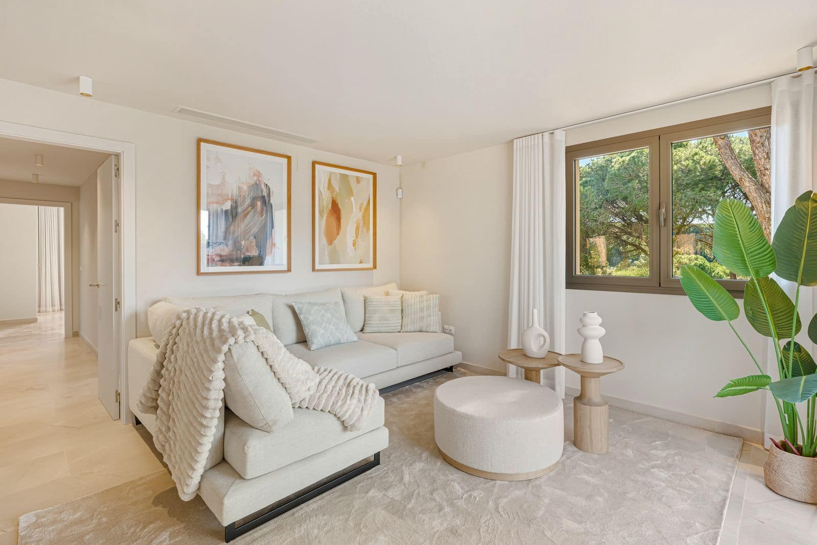 4 bedroom Villa for sale in Marbella - € 3,900,000 (Ref: 9543254)