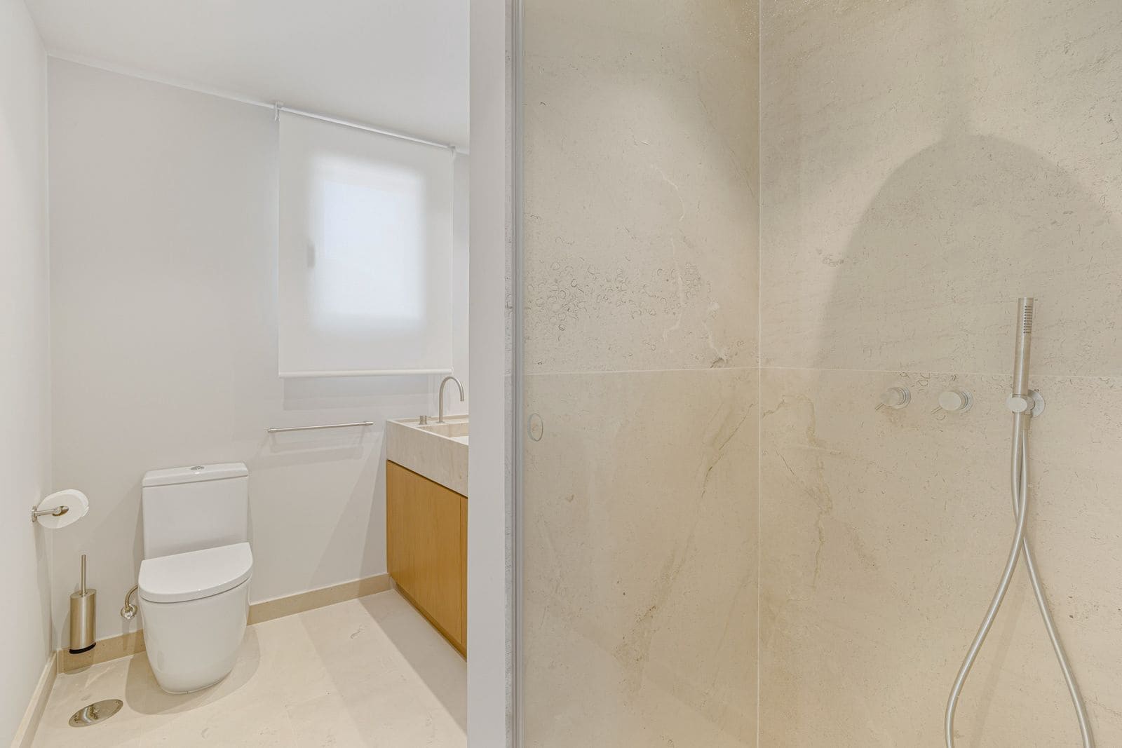 4 bedroom Villa for sale in Marbella - € 3,900,000 (Ref: 9543254)