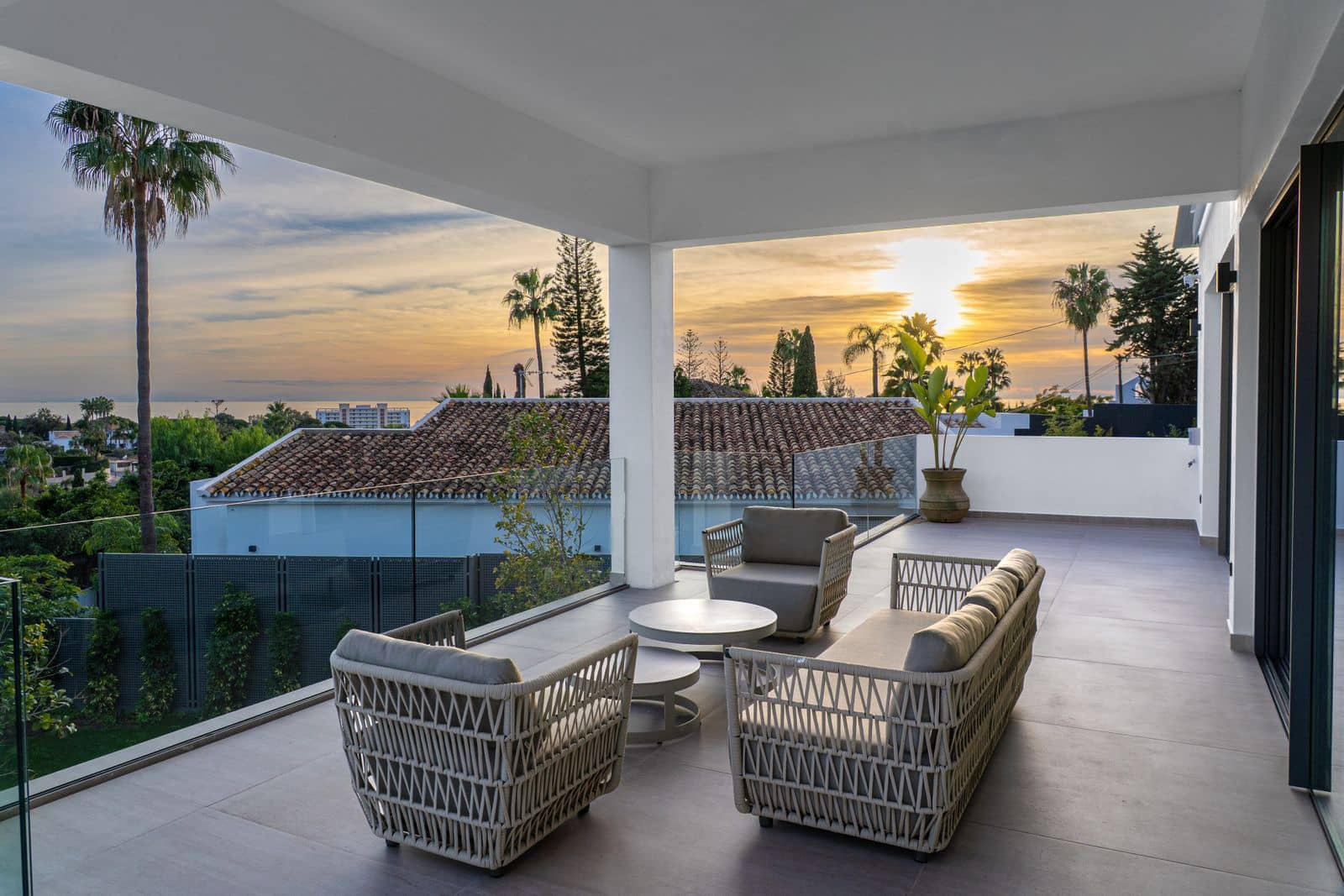 Chalet de 4 habitaciones en El Rosario en venta - 3.750.000 € (Ref: 9543256)