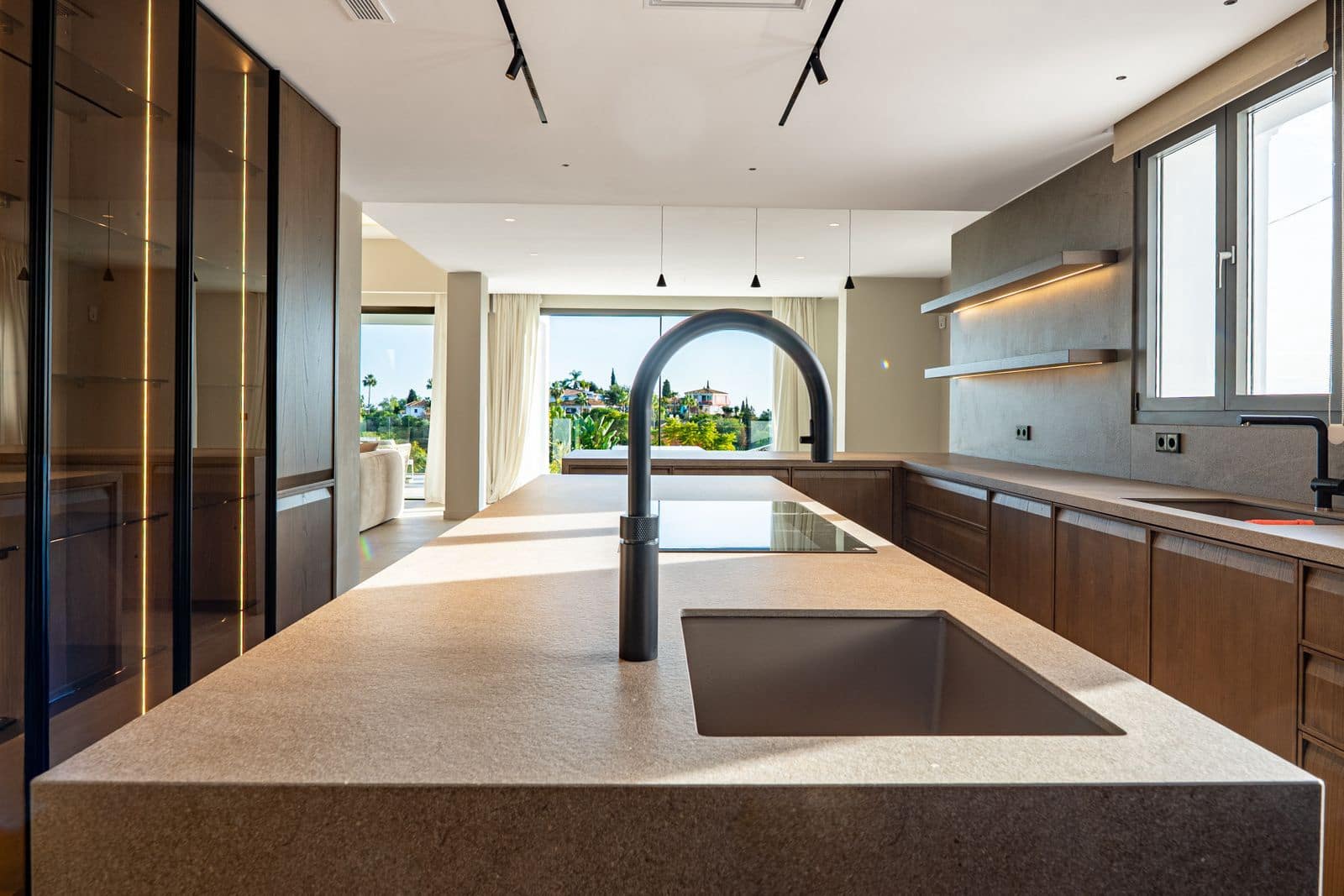 Chalet de 4 habitaciones en El Rosario en venta - 3.750.000 € (Ref: 9543256)