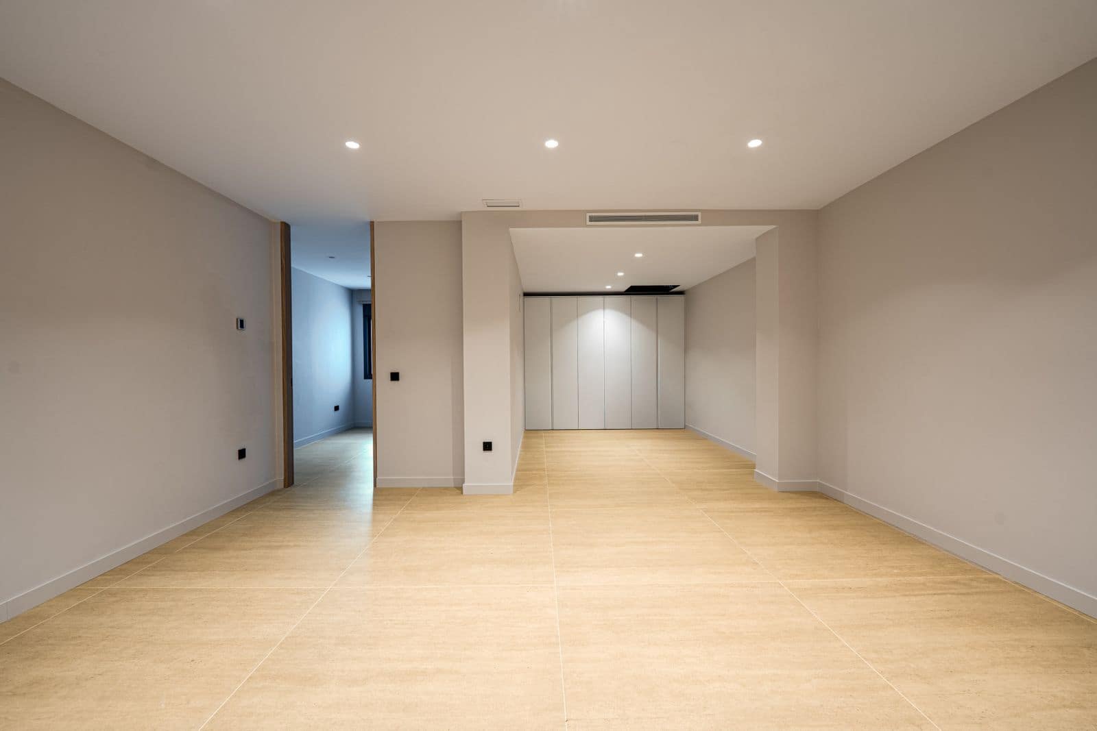 Chalet de 4 habitaciones en El Rosario en venta - 3.750.000 € (Ref: 9543256)