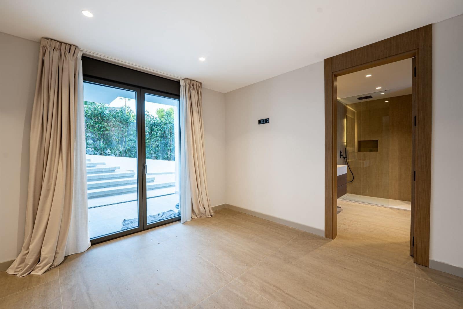 Chalet de 4 habitaciones en El Rosario en venta - 3.750.000 € (Ref: 9543256)