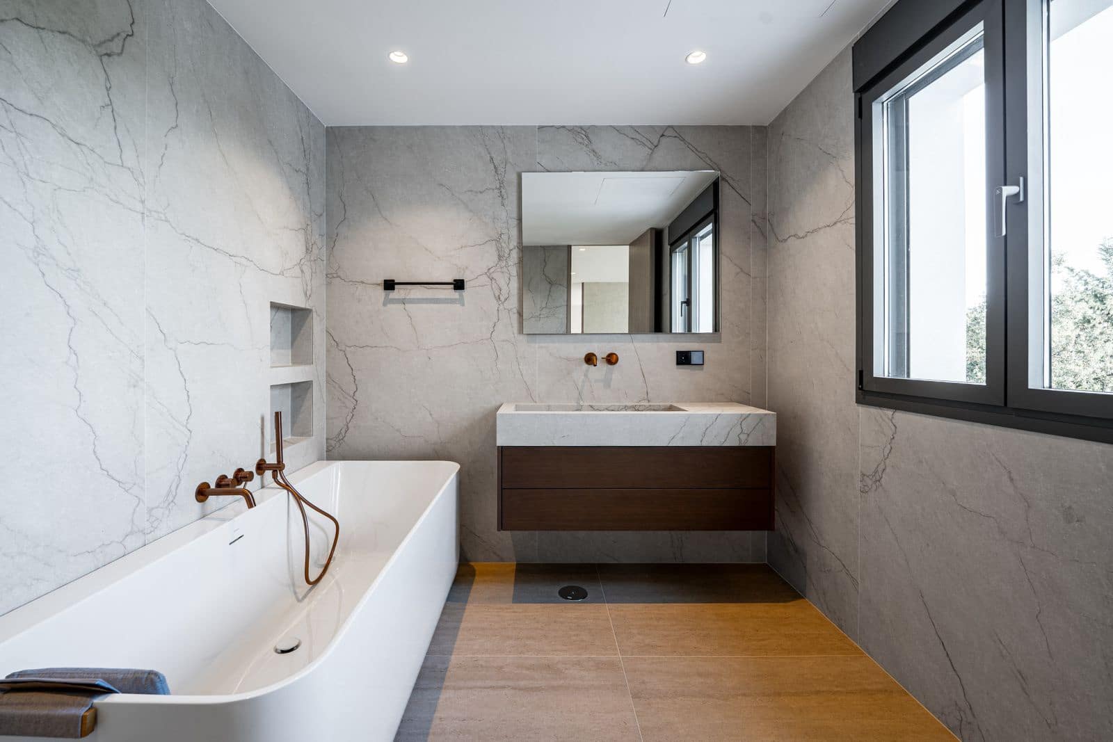 Chalet de 4 habitaciones en El Rosario en venta - 3.750.000 € (Ref: 9543256)