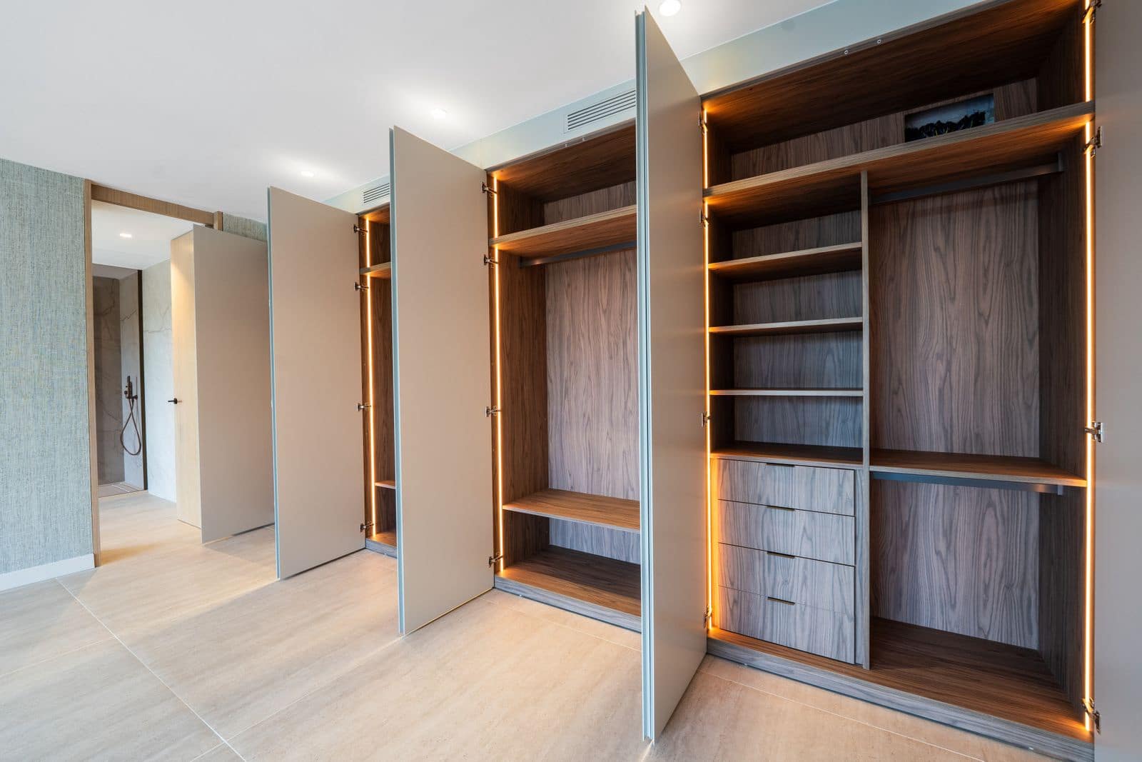 Chalet de 4 habitaciones en El Rosario en venta - 3.750.000 € (Ref: 9543256)