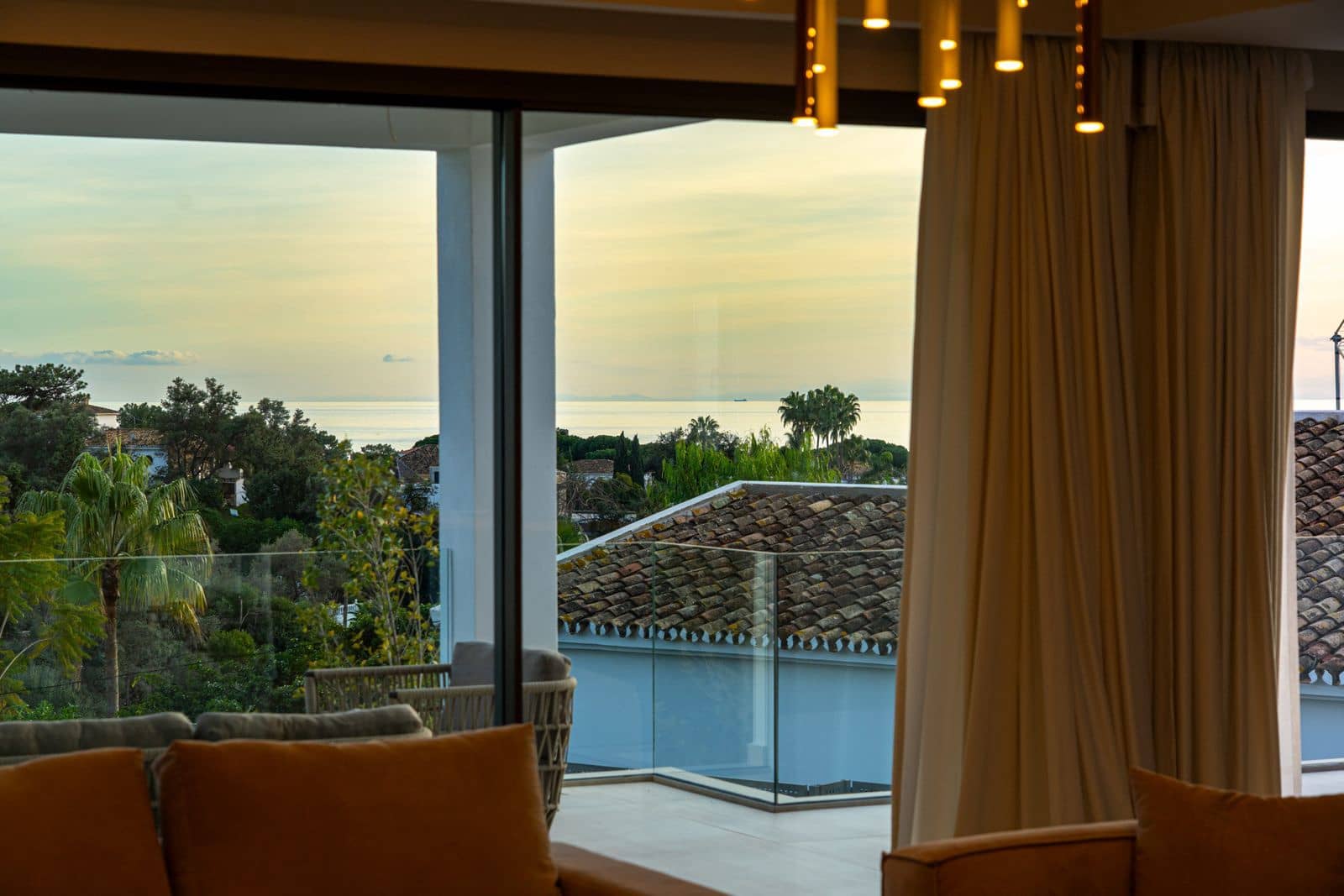 Chalet de 4 habitaciones en El Rosario en venta - 3.750.000 € (Ref: 9543256)