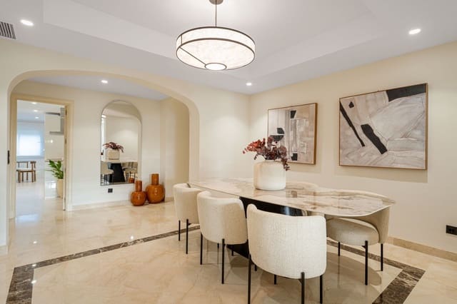 3 soverom Leilighet til salgs i Sierra Blanca, Marbella - € 1 195 000 (Ref: 9543286)