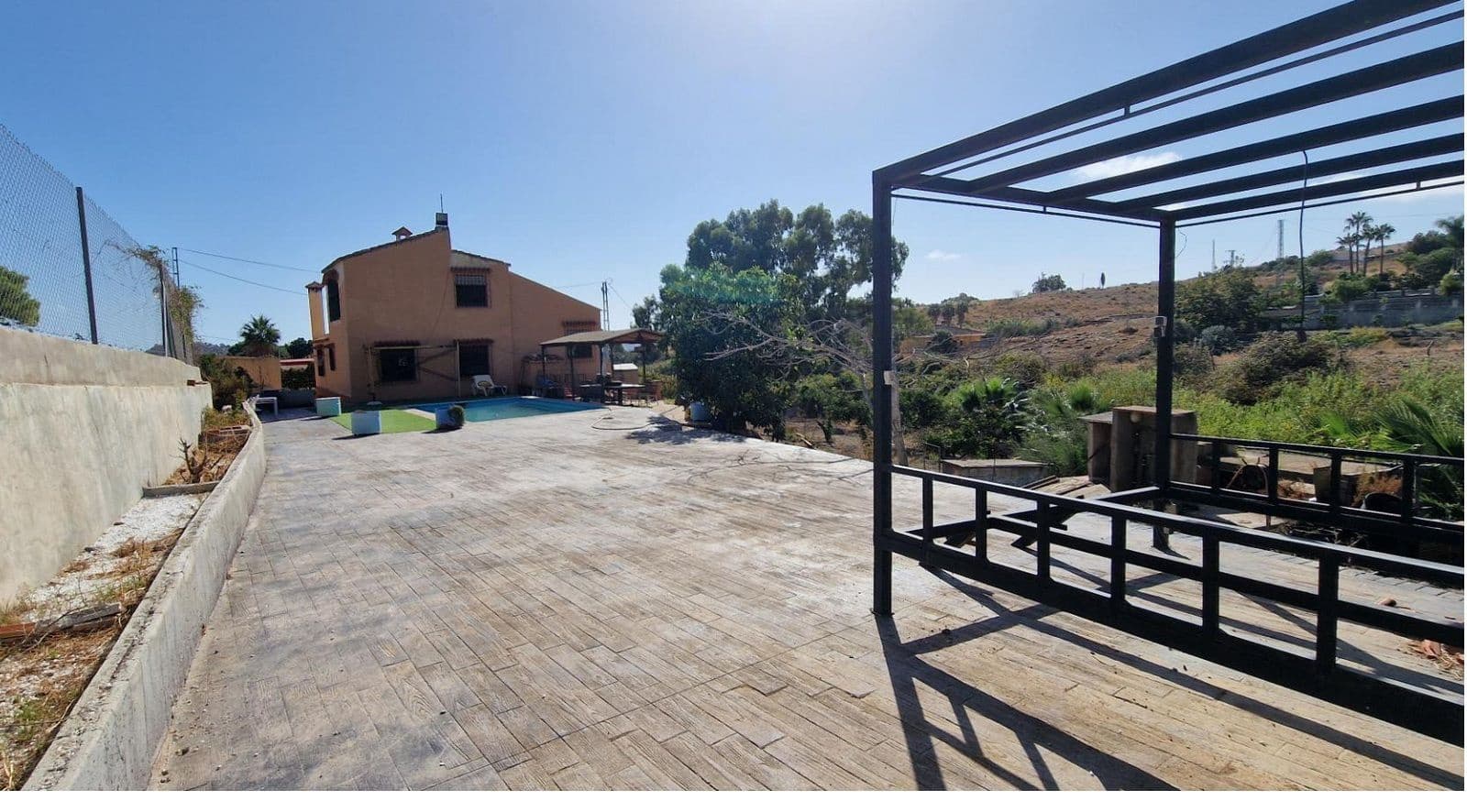 3 soveværelse Finca/Landehus til salg i La Cala de Mijas - € 375.000 (Ref: 9543436)