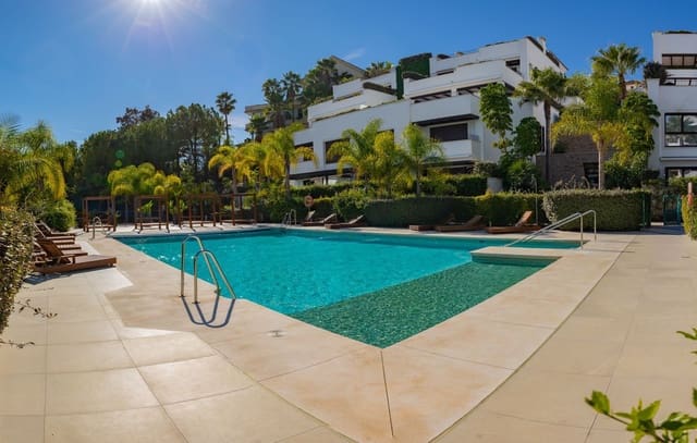 3 soverom Penthouse til salgs i Golden Mile, Marbella - € 5 200 000 (Ref: 9543438)