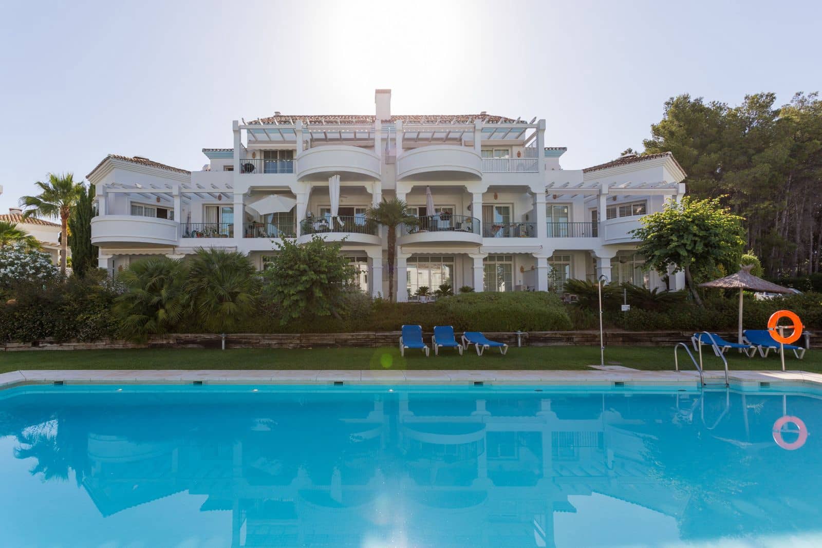 3 bedroom Apartment for sale in Guadalmina - € 525,000 (Ref: 9547642)