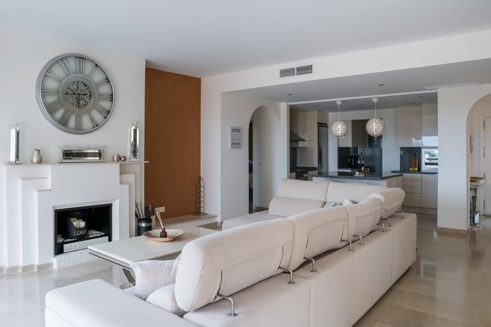 3 soveværelse Penthouse til salg i La Duquesa / Puerto de la Duquesa - € 575.000 (Ref: 9547645)