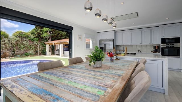 4 camera da letto Bungalow in vendita in Manilva - 935.000 € (Rif: 9547651)