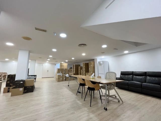 Erhverv til salg i Marbella - € 2.690.000 (Ref: 9547652)