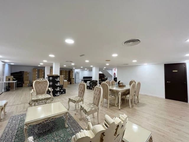 Erhverv til salg i Marbella - € 2.690.000 (Ref: 9547652)