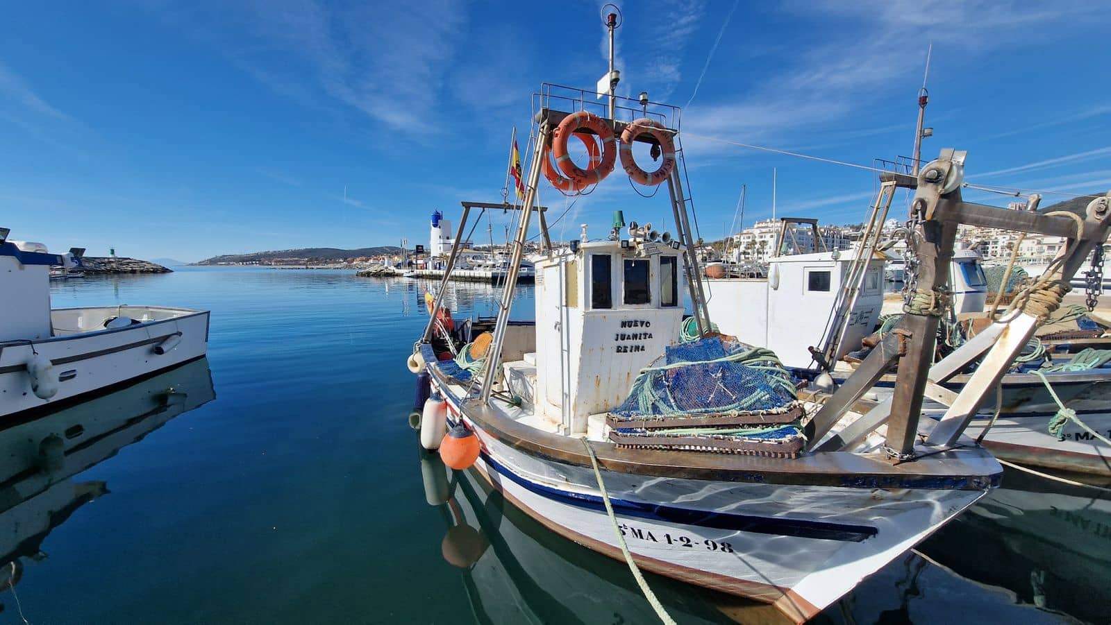 2 slaapkamer Appartement te koop in La Duquesa / Puerto de la Duquesa - € 295.000 (Ref: 9547658)