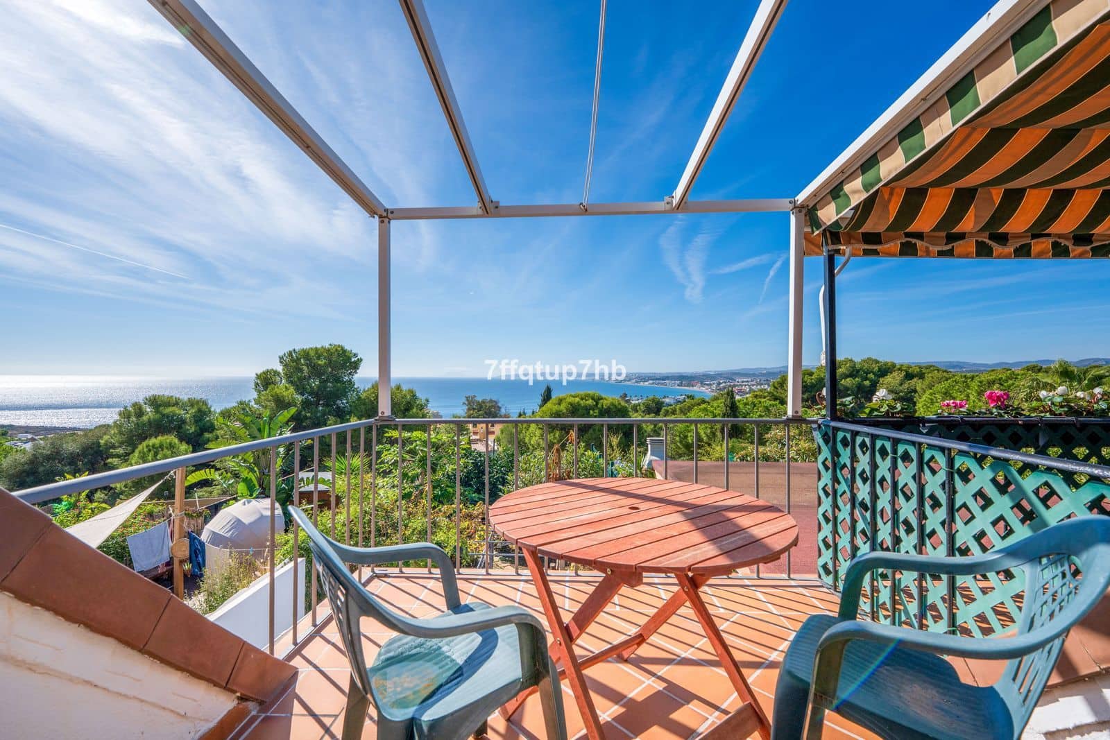 4 soveværelse Byhus til salg i Estepona - € 548.000 (Ref: 9547661)