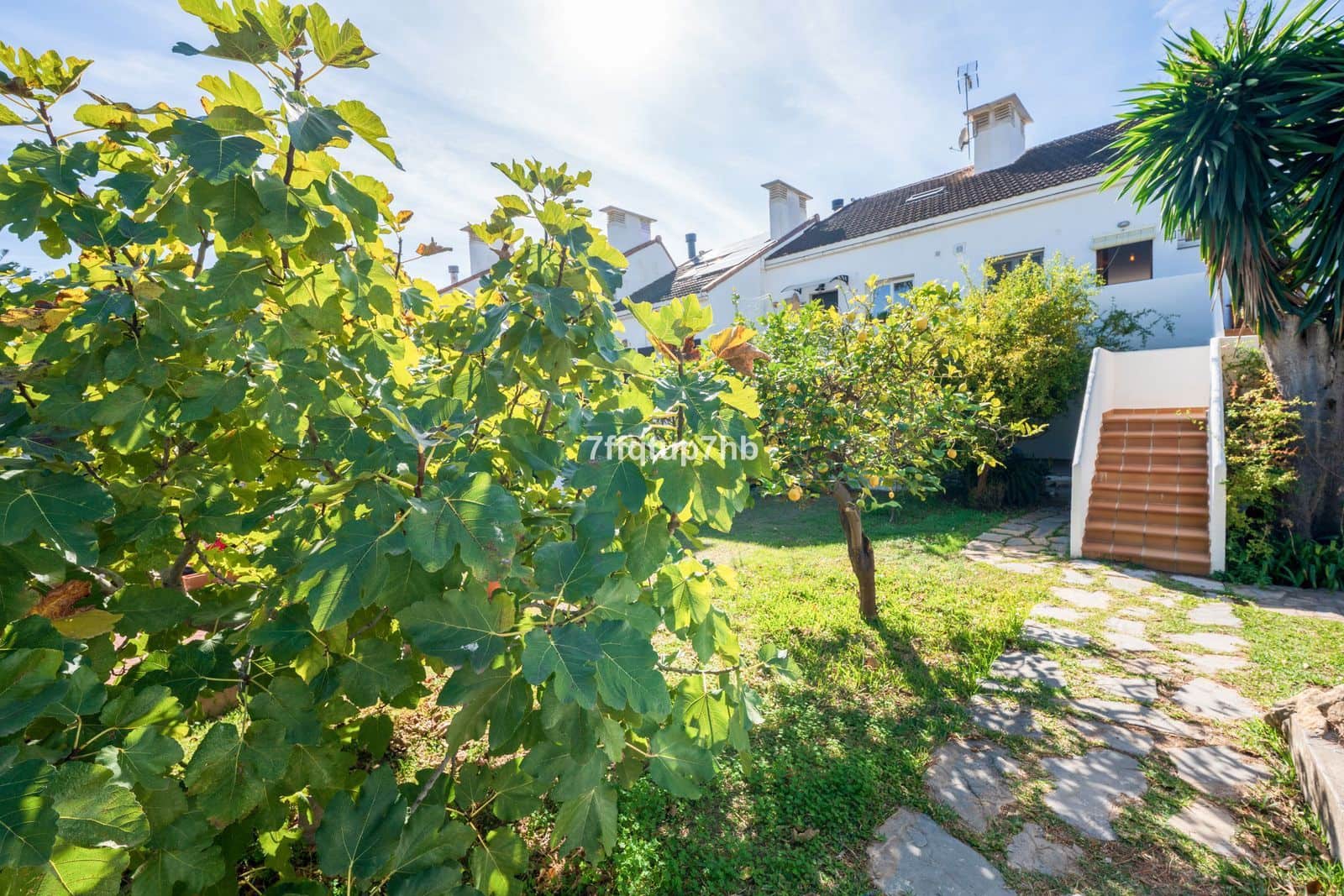 4 soveværelse Byhus til salg i Estepona - € 548.000 (Ref: 9547661)